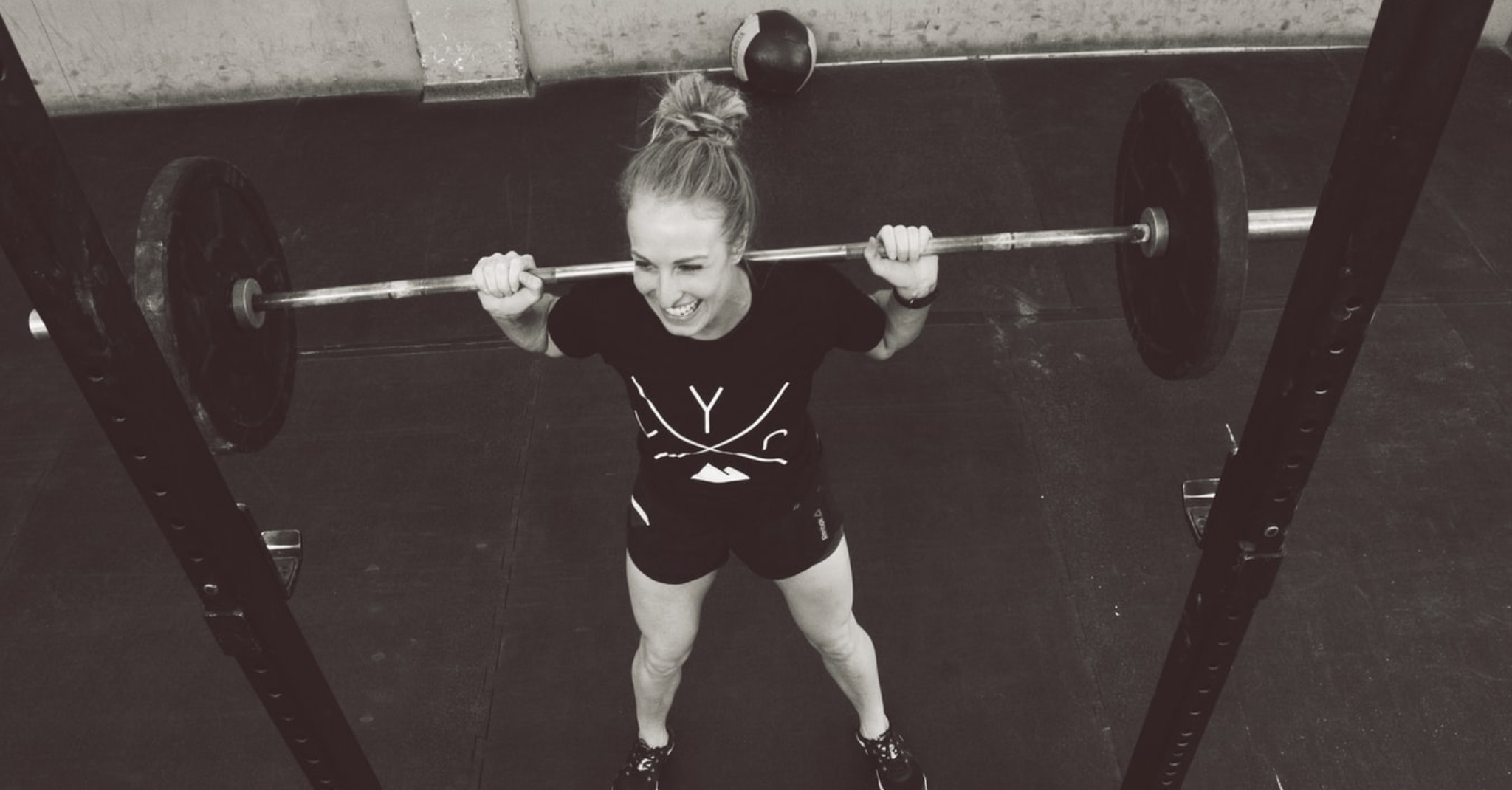 Blog High Bar vs Low Bar Squats Bodybuilding and Sports Supplements